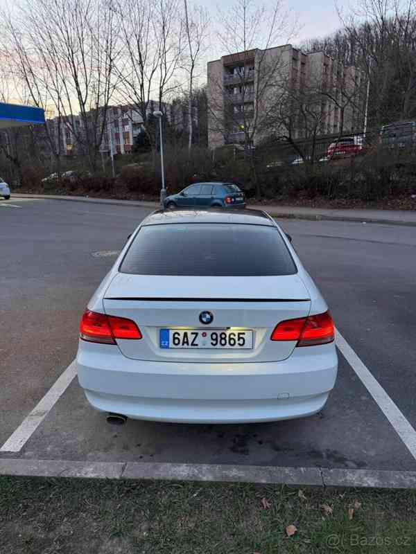 BMW Řada 3 2,0   (E92) - foto 4
