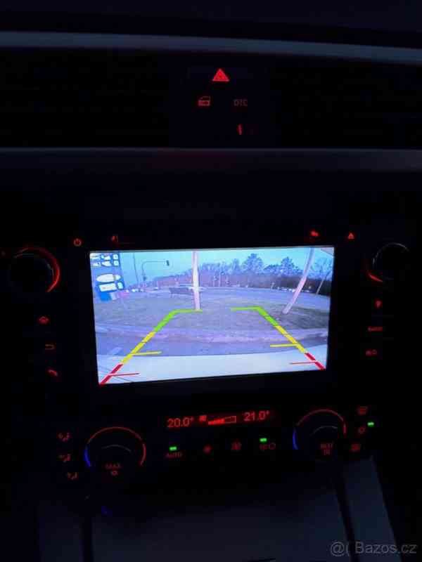 BMW Řada 3 2,0   (E92) - foto 8