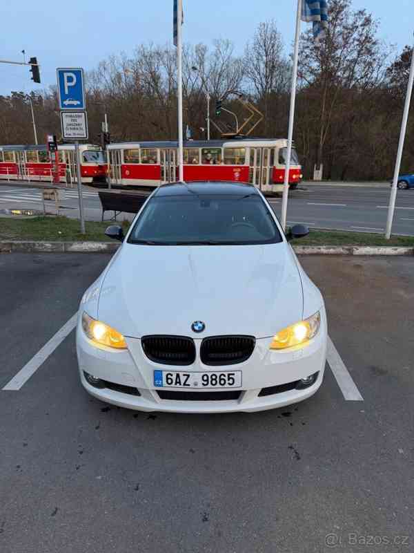 BMW Řada 3 2,0   (E92) - foto 1