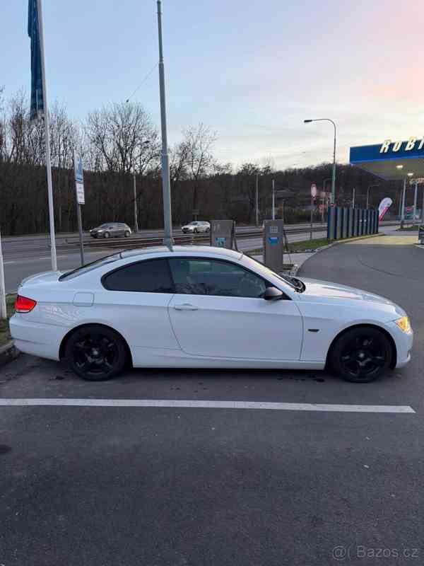 BMW Řada 3 2,0   (E92) - foto 5
