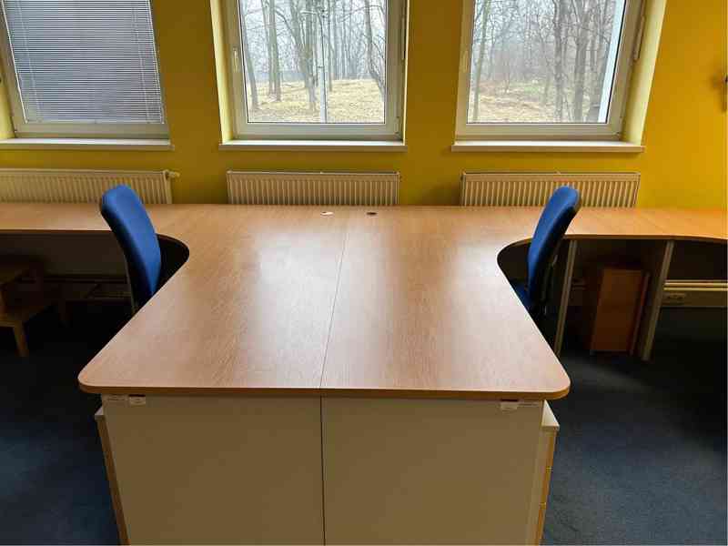 Kancelářské stoly - PRODÁNO - foto 1