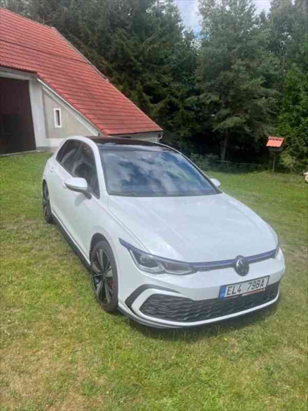 Volkswagen Golf GTE Hybrid Plug in ,250k - foto 1
