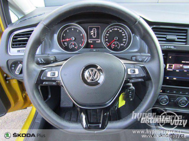 Volkswagen Golf 1.0, benzín, rok 2017 - foto 8