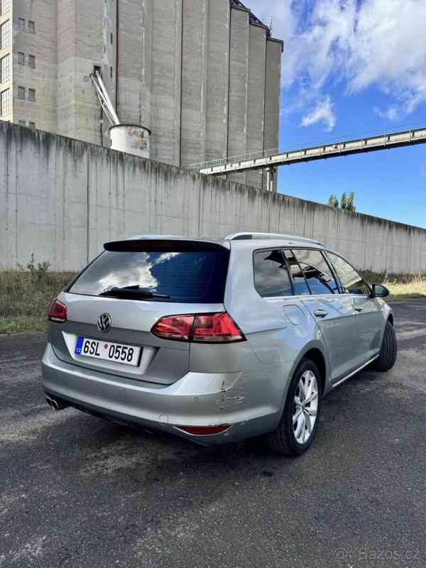 Volkswagen Golf 2,0   VII 2.0 TDI Variant 110Kw - foto 12