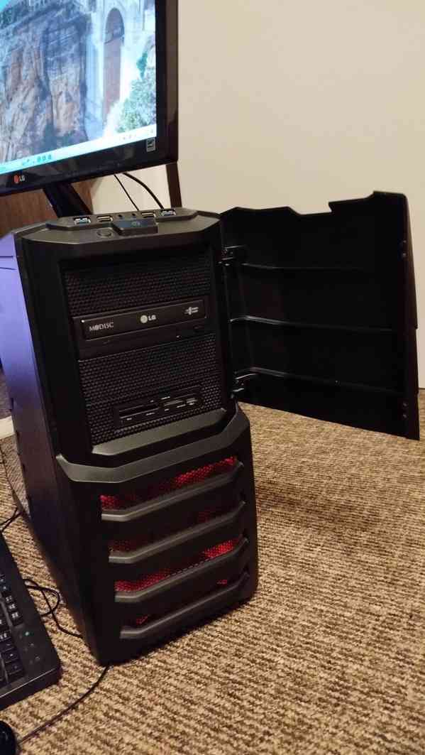 PC sestava - foto 3