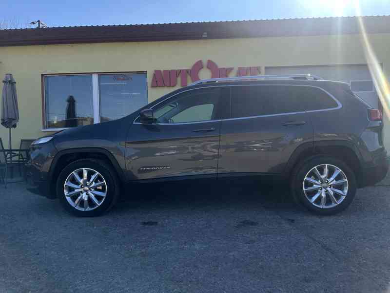 Jeep Cherokee 2.2 CRD 4x4/147kW/Automat/1MAJ - foto 6