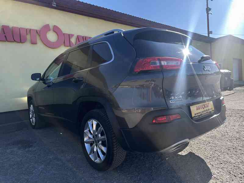 Jeep Cherokee 2.2 CRD 4x4/147kW/Automat/1MAJ - foto 5