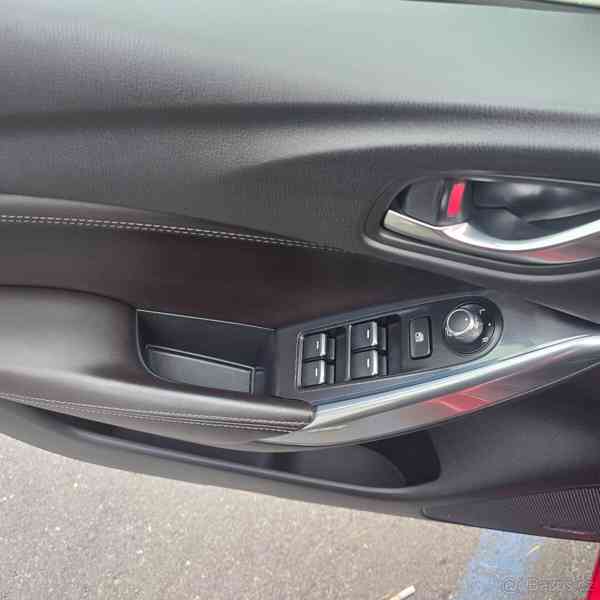 Mazda 6 2,2 - foto 8