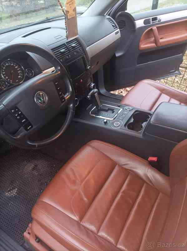 Volkswagen Touareg 3,0 - foto 5