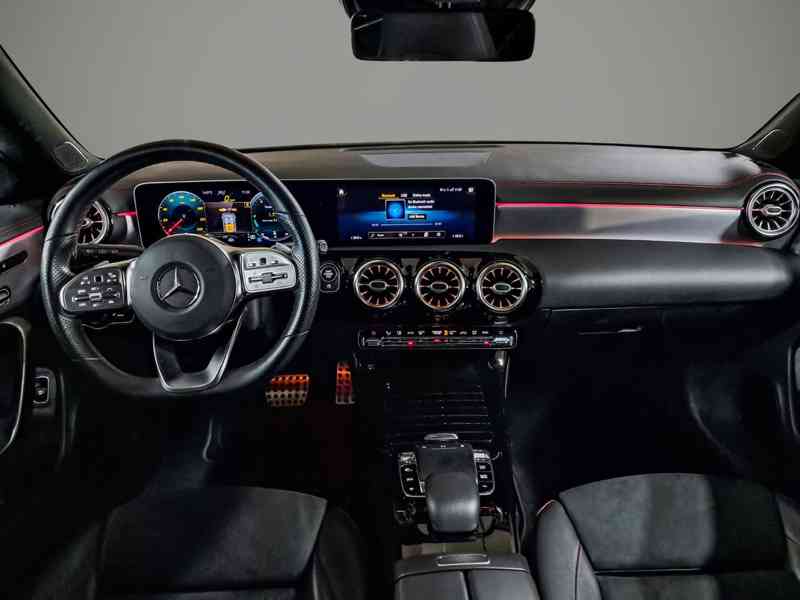 Mercedes-Benz CLA 200 AMG / 163 CV - foto 5