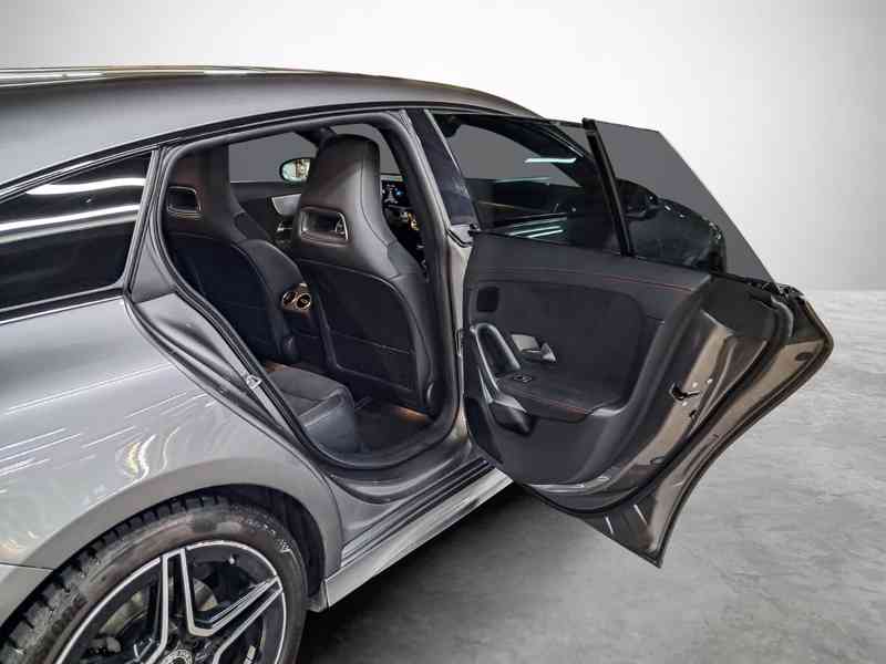 Mercedes-Benz CLA 200 AMG / 163 CV - foto 19
