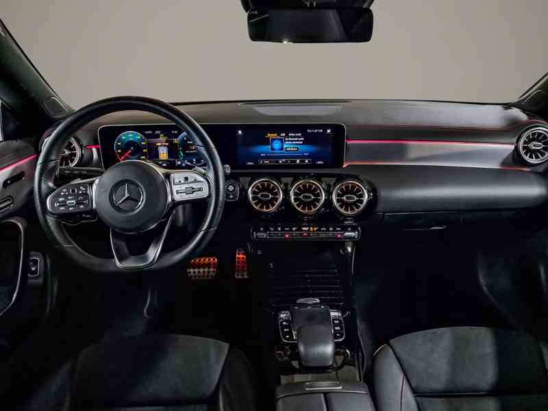 Mercedes-Benz CLA 200 AMG / 163 CV - foto 2