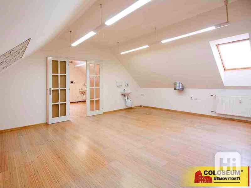 Bruntál, pronájem obchodních prostor 80 m2, 25 m2  – komerce - foto 3