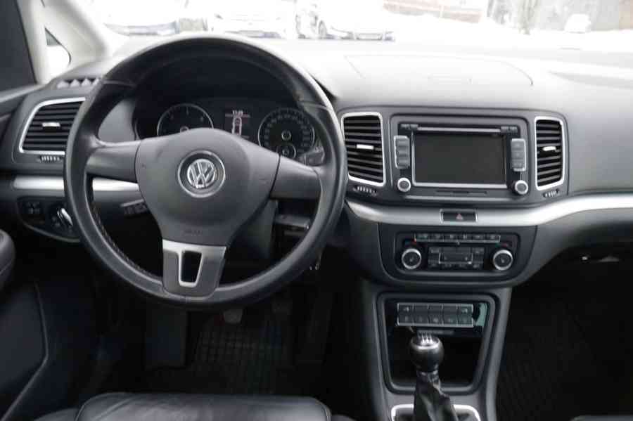 Volkswagen Sharan 2,0tdi Highline 4Motion 103kw - foto 19