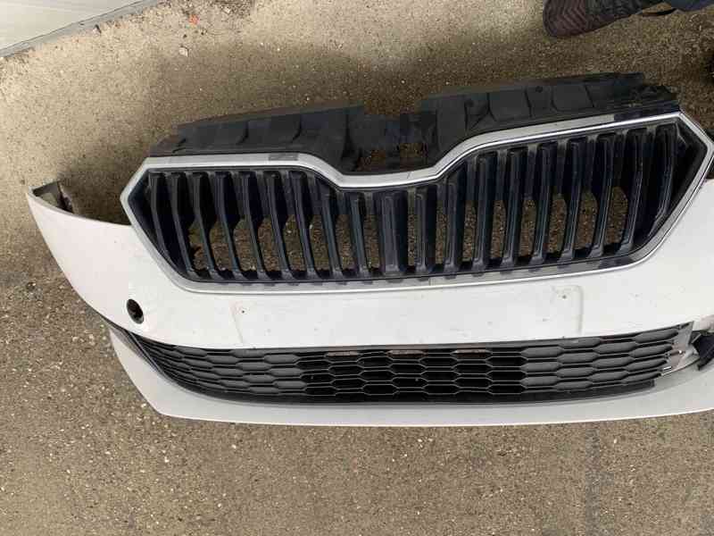 predni naraznik skodA fabia iii 3 lift bily maska - foto 7