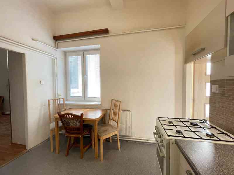 PRONÁJEM CIHLOVÉHO BYTU 2+1 NA ULICI PEKAŘSKÁ V BRNĚ - foto 8