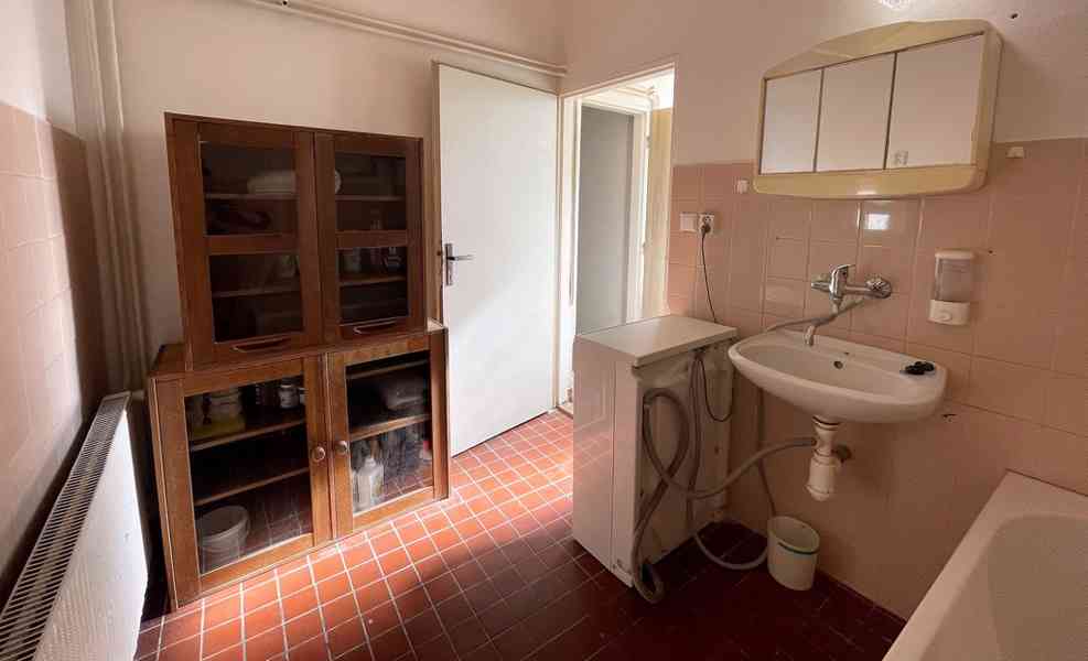 PRONÁJEM CIHLOVÉHO BYTU 2+1 NA ULICI PEKAŘSKÁ V BRNĚ - foto 11