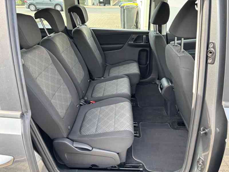 Volkswagen Sharan 2.0 TDI 85kw - foto 7