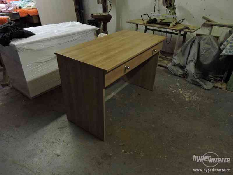 Psací stůl s dvěma šuplíky - foto 4