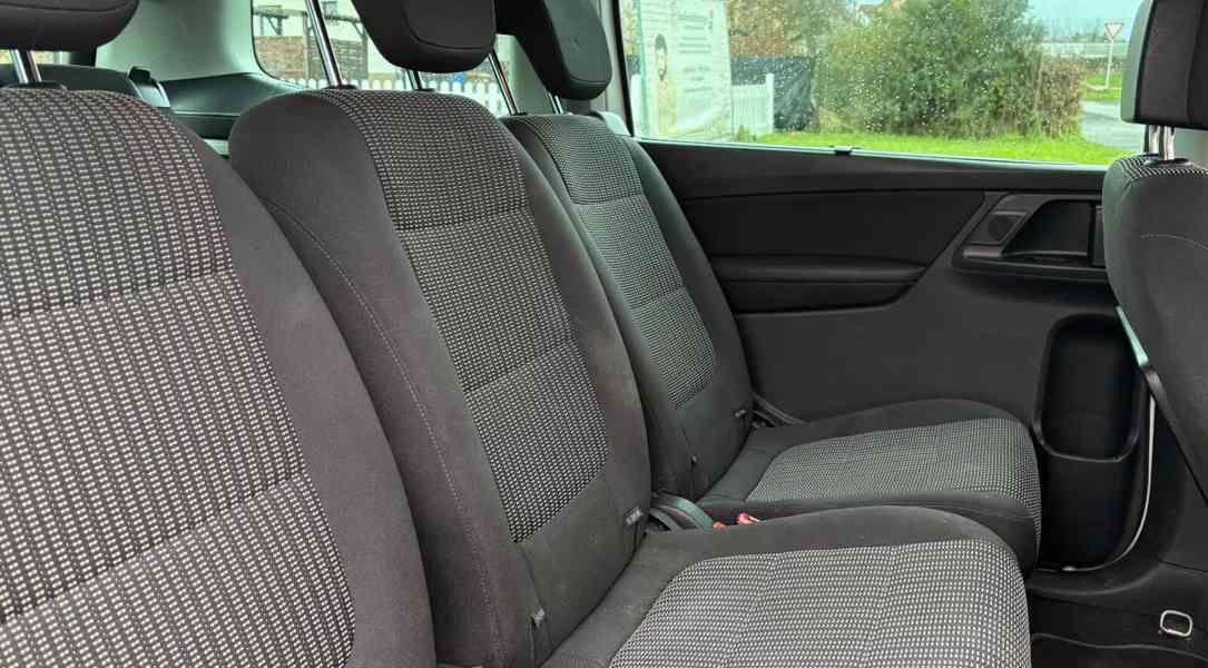 Seat Alhambra 2.0 TDI Style nafta 110kw - foto 3