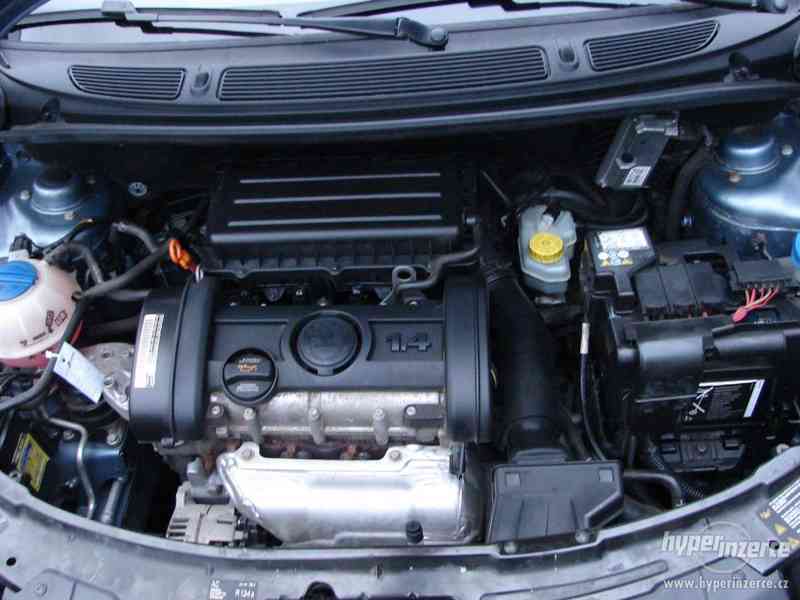 Škoda Roomster 1,4 i 16V (r.v.-2007,koup.v čr,serviska) - foto 10