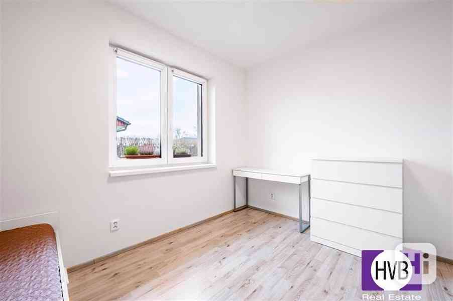 Prodej rodinného domu 4+kk/T, na pozemku 500 m², Praha-východ - Veliká Ves - foto 9