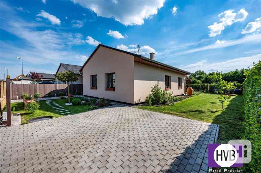 Prodej rodinného domu 4+kk/T, na pozemku 500 m², Praha-východ - Veliká Ves - foto 16