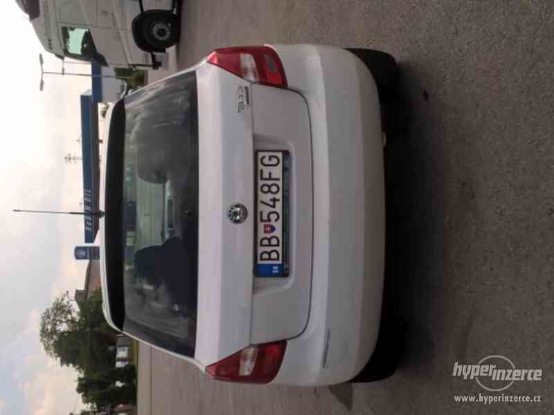 Škoda Fabia 1.2 HTP - foto 5