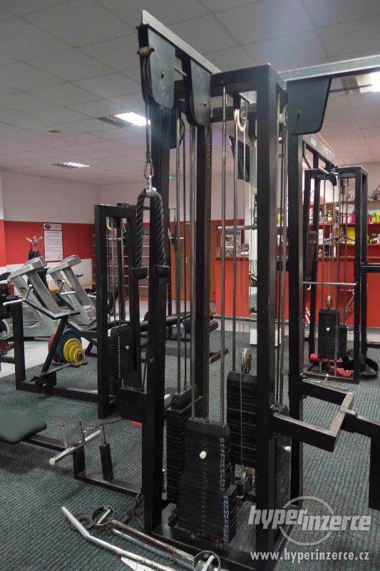 Multifunkční posilovací věž - 8 stanovišť - foto 5