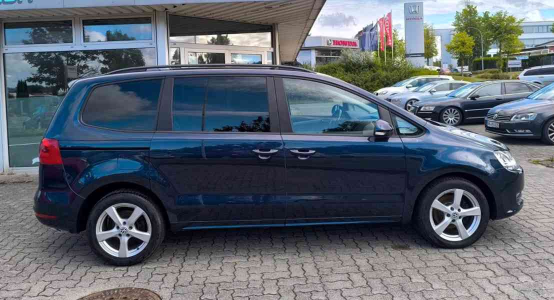Volkswagen Sharan 2,0TDI Trendline 103kw - foto 7