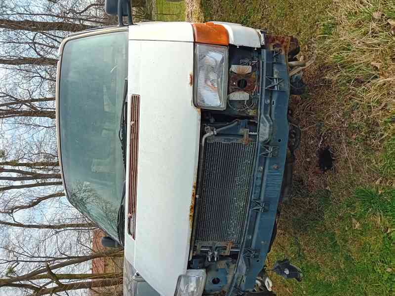 Prodám díly z VW Transporter 2,5 75kW,rok 2000,motor ACV - foto 1
