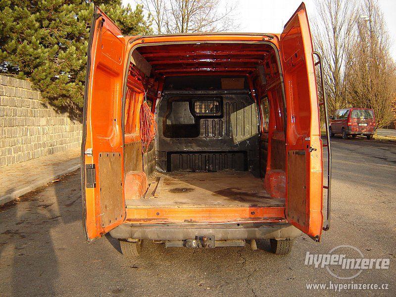 Ford Transit 350 2,4 TDDI  Maxi - foto 10