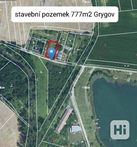 Prodej stavebního pozemku 777 m2, Grygov, okres Olomouc - foto 3