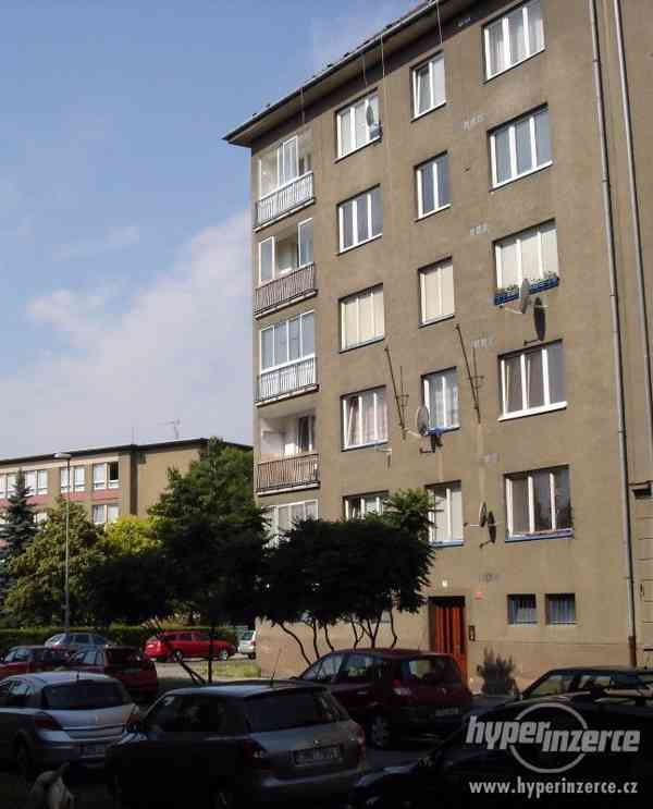 Pronájem bytu 1+1 Olomouc Zeyerova - foto 1