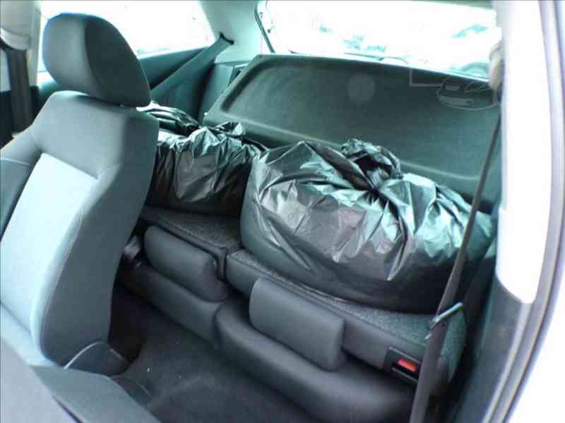 Volkswagen Polo 1,6 TDI - foto 8