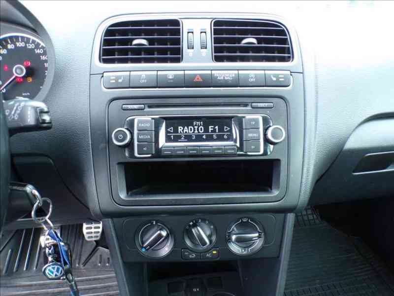 Volkswagen Polo 1,6 TDI - foto 6