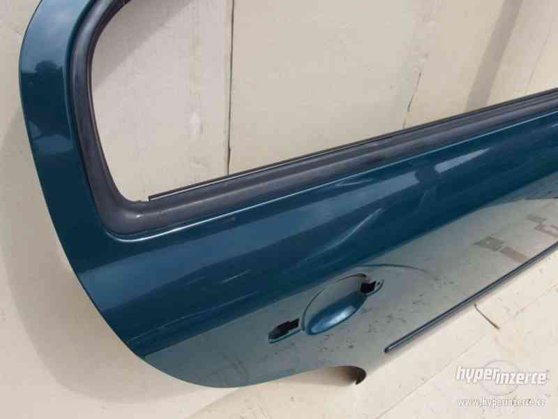 Pravé zadní dveře Škoda Octavia I hatchback - foto 3
