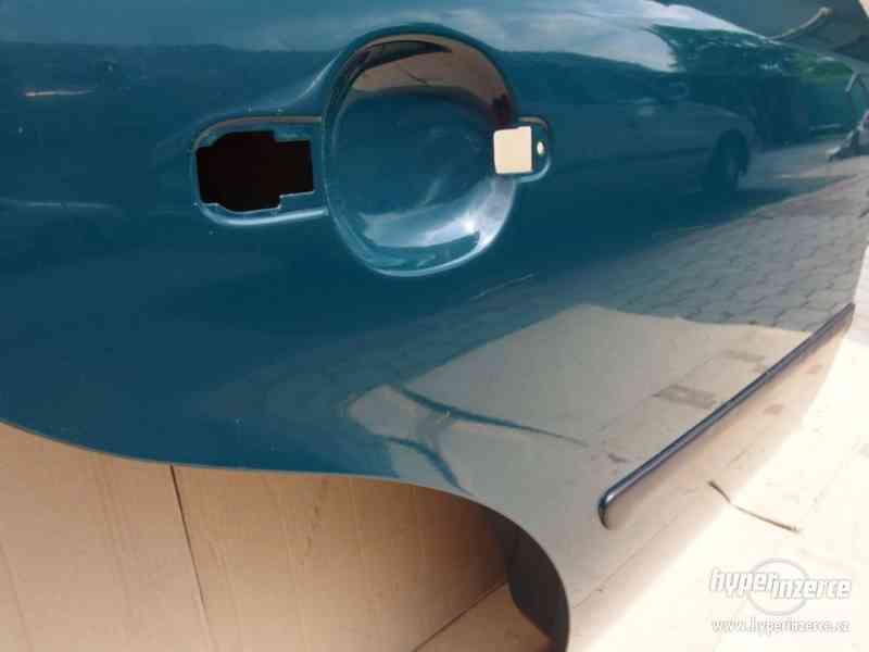 Pravé zadní dveře Škoda Octavia I hatchback - foto 5