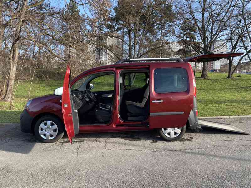 Renault Kangoo pro převoz vozíčkáře - foto 3