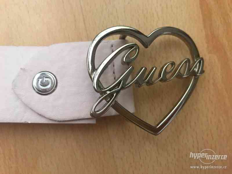 Guess pásek starorůžová, pudrová - foto 3