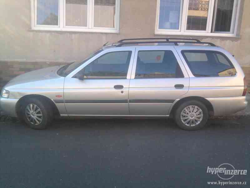 Prodam Ford Escort 1.6 16V 66KW - foto 3