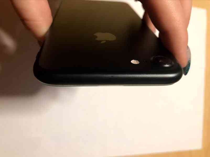 Apple iPhone 7, 256gb black - foto 2