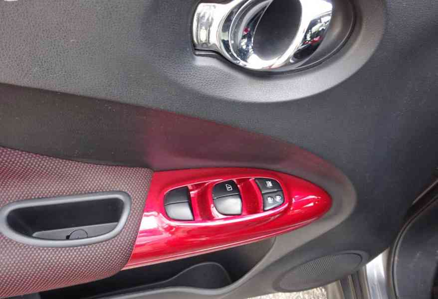 Nissan Juke 1.2 DIG-T r.v.2016 1.Maj.serv.kníž.ČR (85 kw) - foto 6