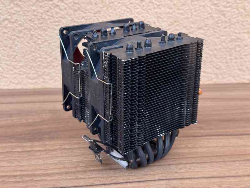 LEVNĚ! — CPU chladič 180W TDP, kompletní montážní sada  - foto 6