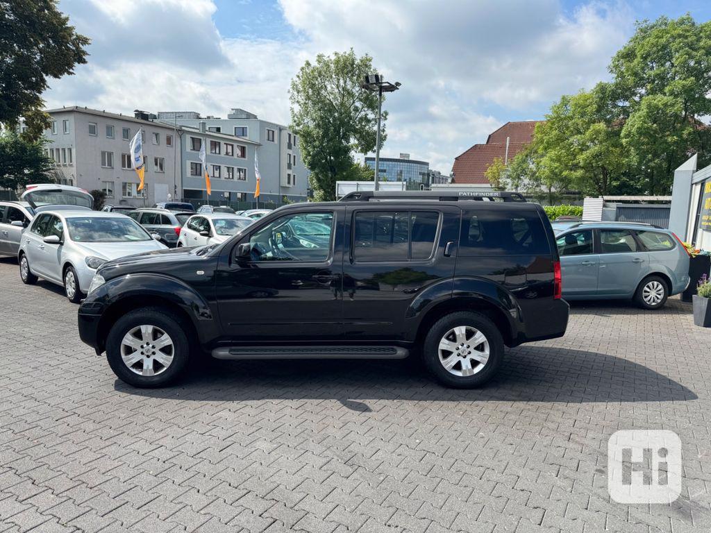 Nissan Pathfinder 2.5 dCi LE 4x4 126kw - foto 1