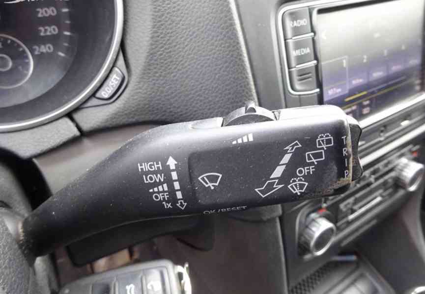 Volkswagen Golf Variant 1.9 TDI (77 KW) KLIMA - foto 10