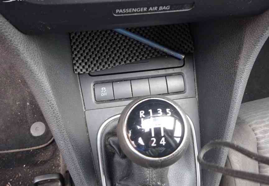 Volkswagen Golf Variant 1.9 TDI (77 KW) KLIMA - foto 13