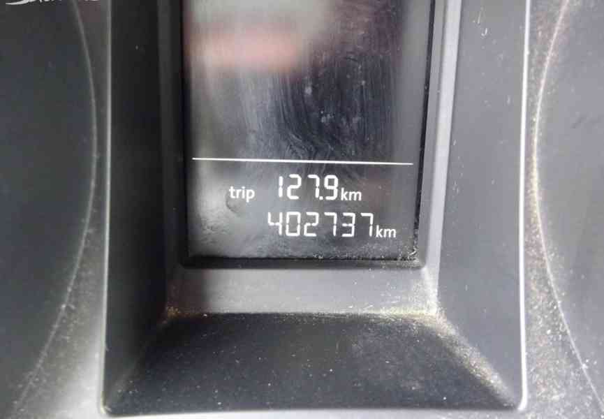 Volkswagen Golf Variant 1.9 TDI (77 KW) KLIMA - foto 7