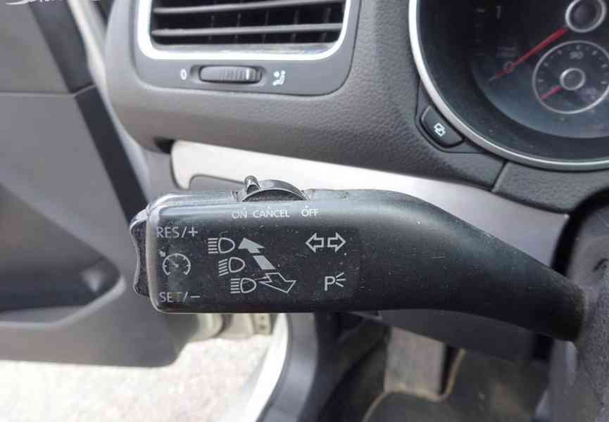 Volkswagen Golf Variant 1.9 TDI (77 KW) KLIMA - foto 9