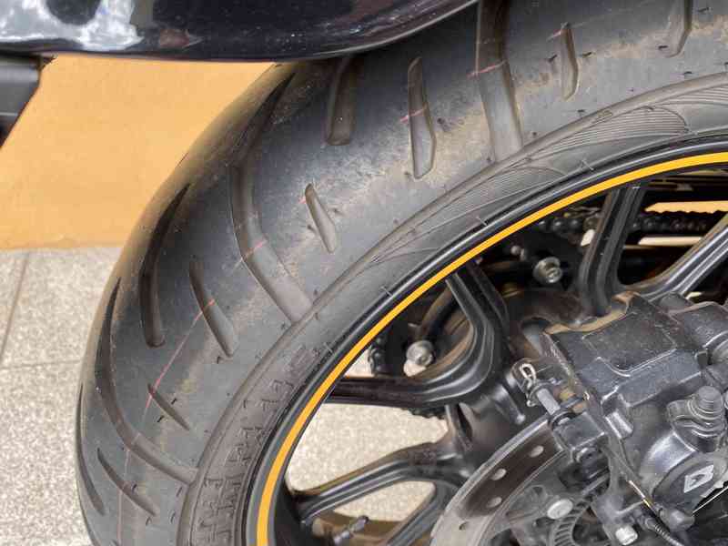 Royal Enfield Meteor 350 / 6091km / 2023 / Zánovní stav - foto 11